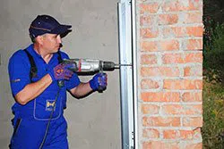 Exclusive Garage Door Repair Service McLean, VA 571-389-7229 - installation-side